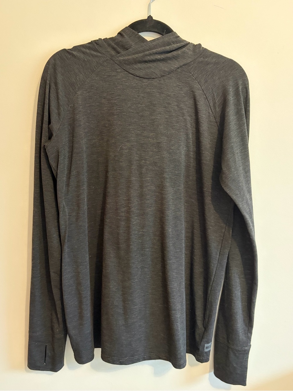 MEC- women’s size small dark heathered grey long-sleeve performance hoodie